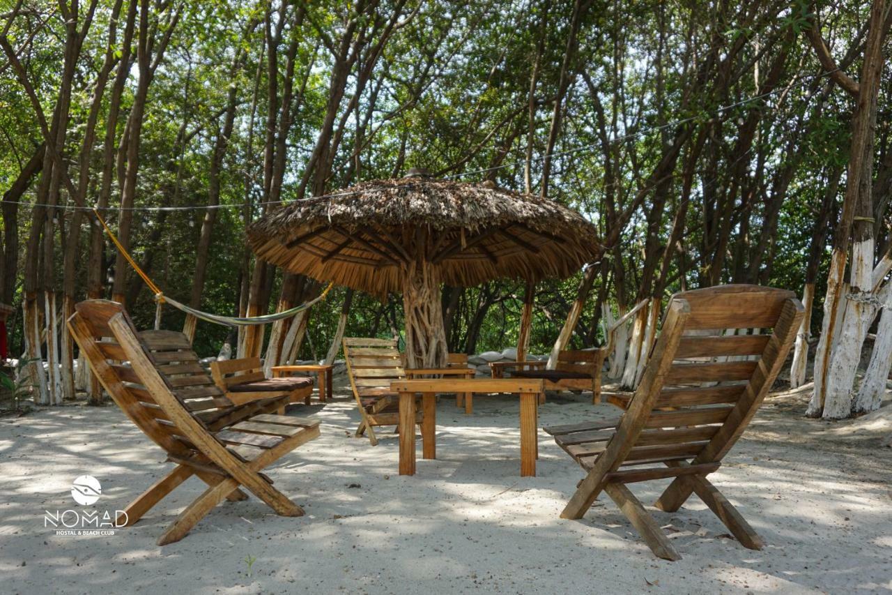 Отель Nomad Beach House Пуэрто-Эскондидо Экстерьер фото