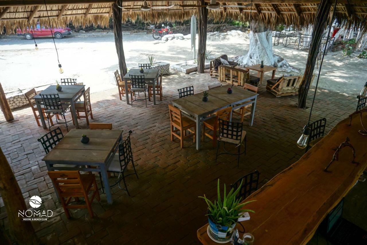 Отель Nomad Beach House Пуэрто-Эскондидо Экстерьер фото